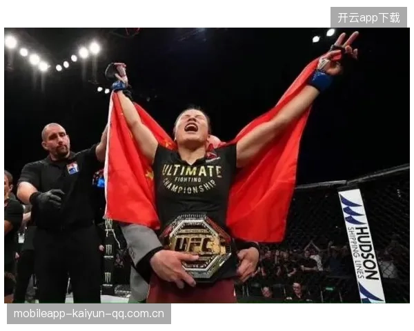UFC打到对方护具碎裂，惊险一刻背后的强者之路